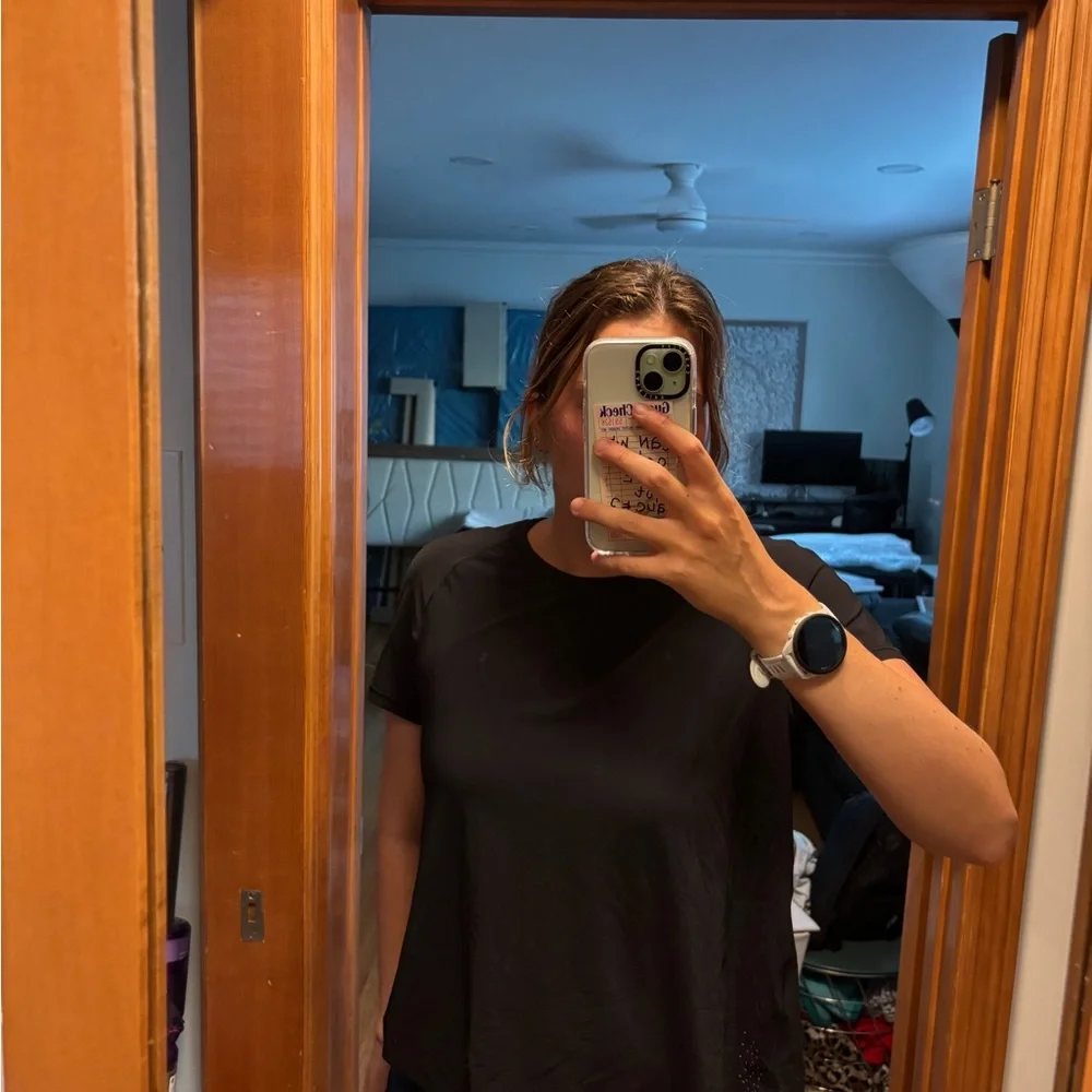 Lululemon Black Short-Sleeve Performance Tee